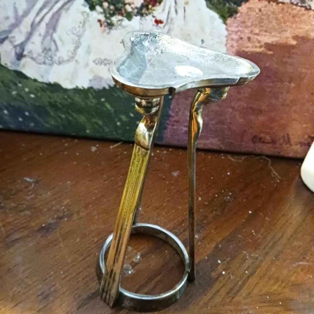 🎁Vintage Silver Antique Candle Holder. Three Leg Holder Collectible.🎙🗑🗡⚔️